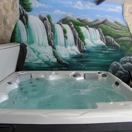 Casa vacanze Pool & Jacuzzi Nadalina *